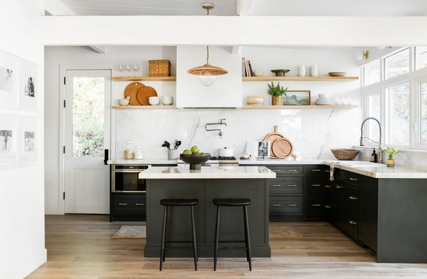 Expert Tips For Designing A Modern Black Kitchen