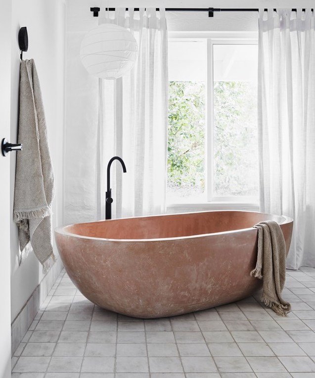 Expert Tips For Choosing The Perfect Bathtub
