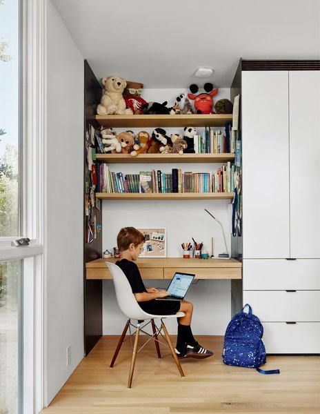 Study shop nook desk