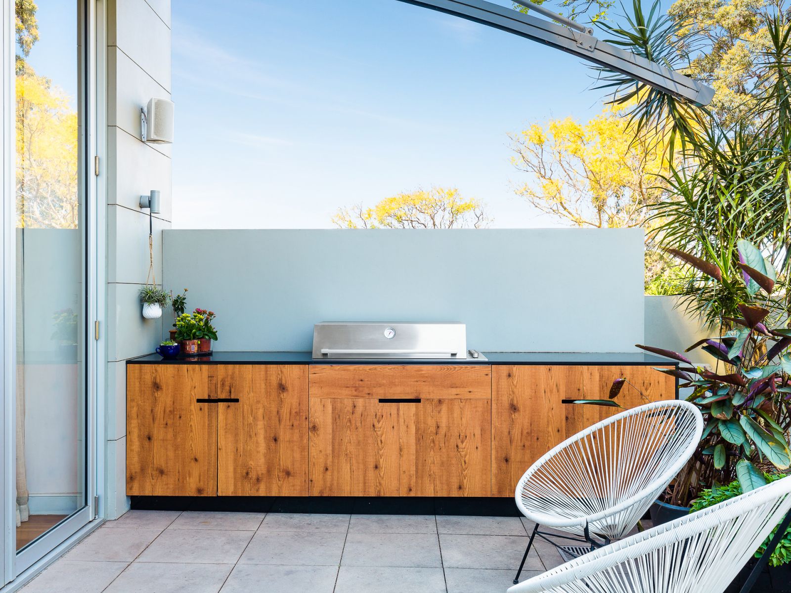 How to design an outdoor kitchen