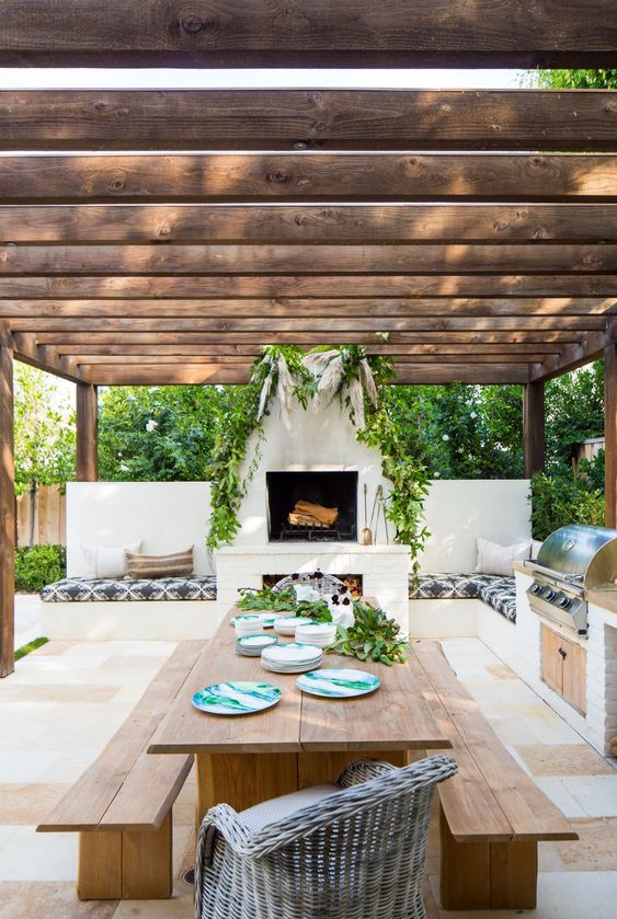 Outdoor living in winter