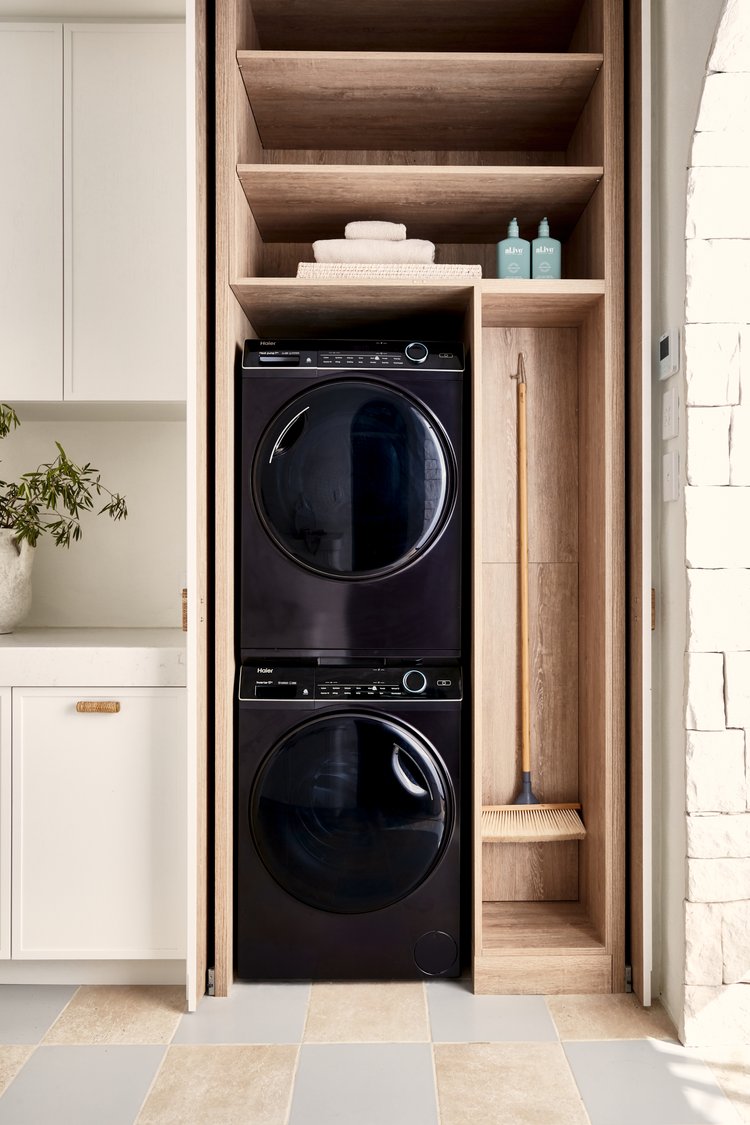 20 Small Laundry Renovation Ideas | Balnei & Colina