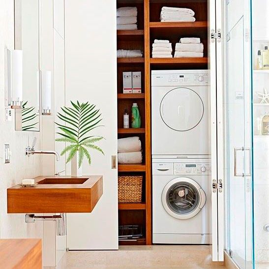 https://www.balneiandcolina.com.au/assets/media/laundry/how-to-make-a-laundry-bathroom-combo-work/desktop_Laundry+room+bathroom_Jessica_Spicer1.png